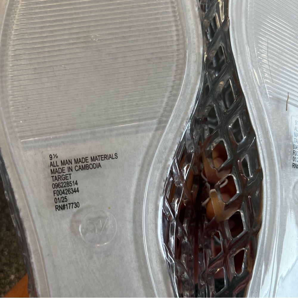 New a new day Clear Women's Yuri Jelly Flats Size 9 1/2 - Picture 5 of 7